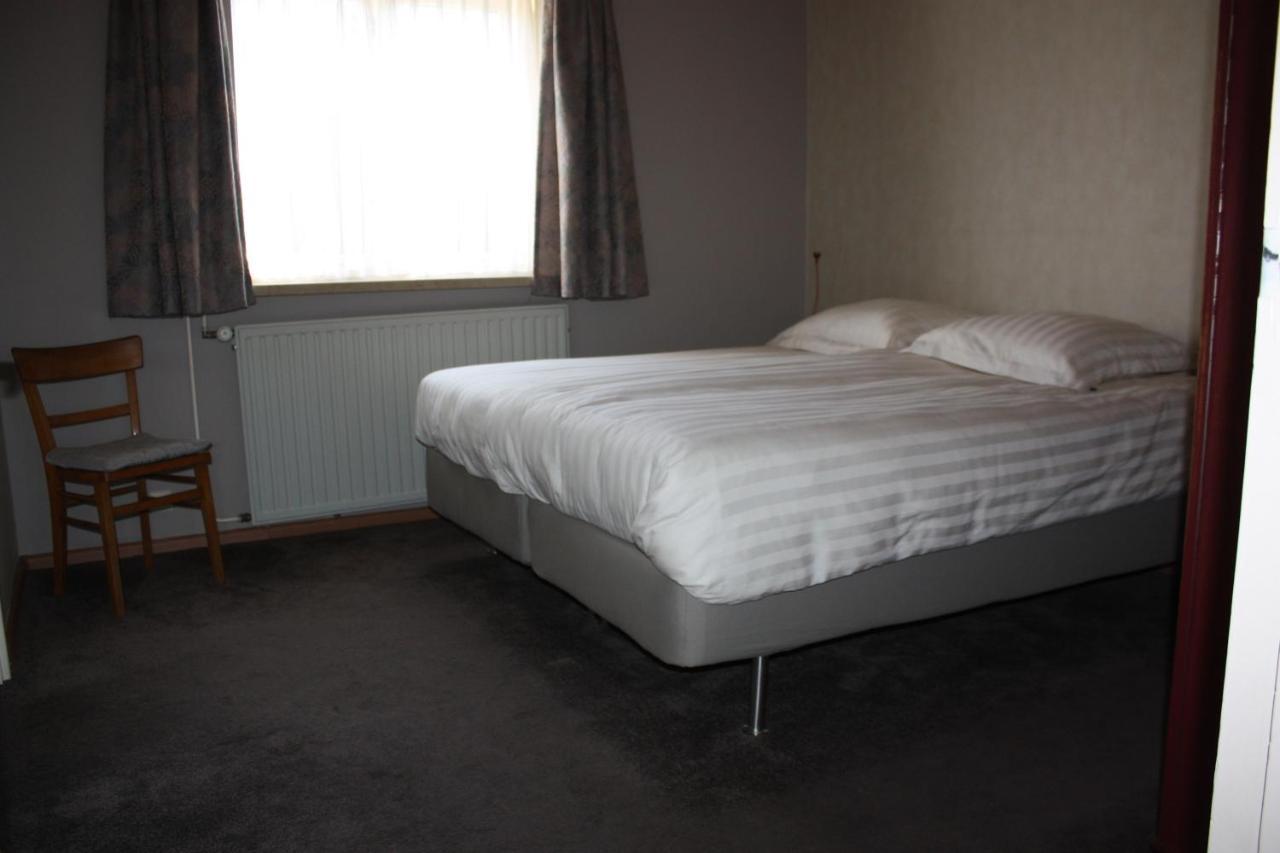 Logerenbijonsz Bed & Breakfast Berghem Bagian luar foto