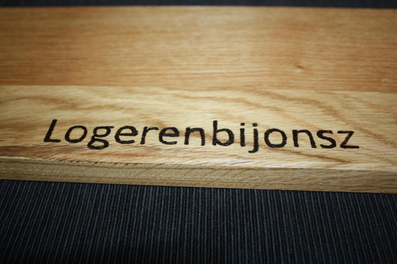 Logerenbijonsz Bed & Breakfast Berghem Bagian luar foto