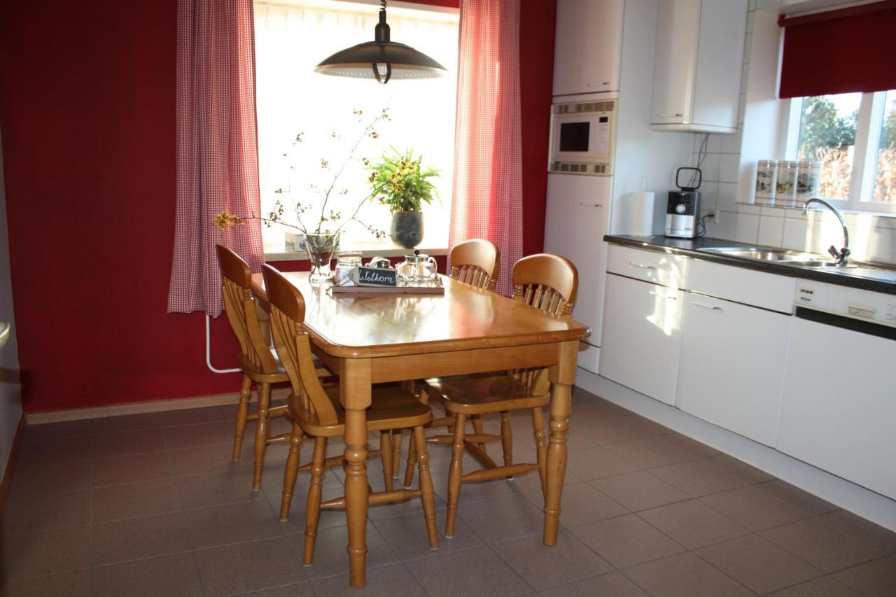 Logerenbijonsz Bed & Breakfast Berghem Bagian luar foto